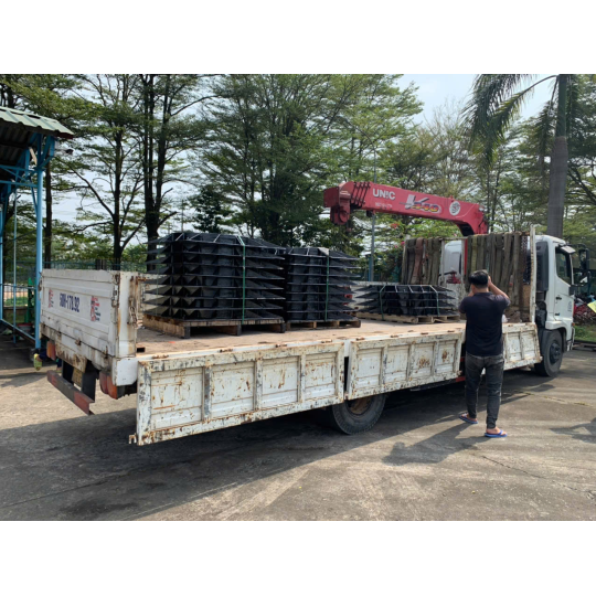 Nắp hố ga khung vuông nắp tròn
