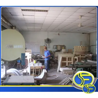 Thiết bị làm khuôn